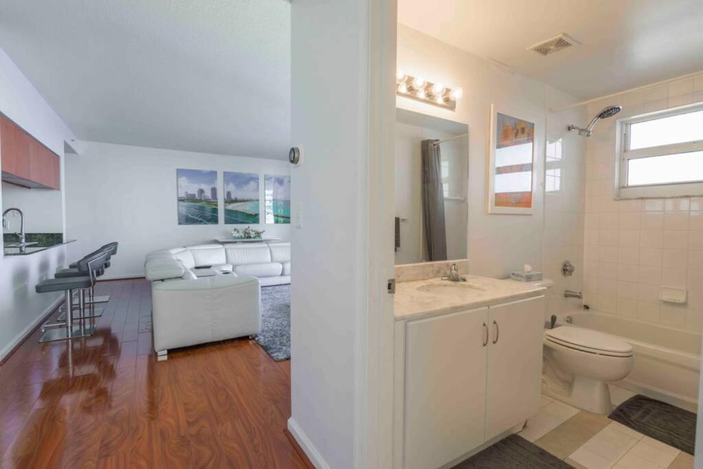 Stunning 2br Penthouse Brickell/direct Oceanview!! Apartamento